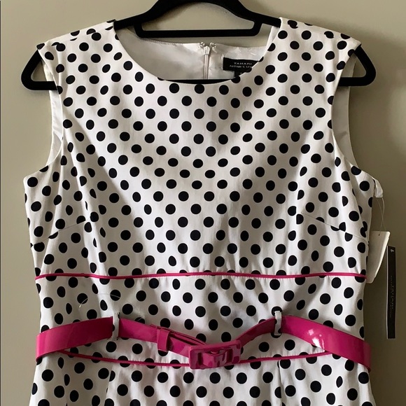 Sophisticated Polka Dot dress 👗 - Picture 2 of 6